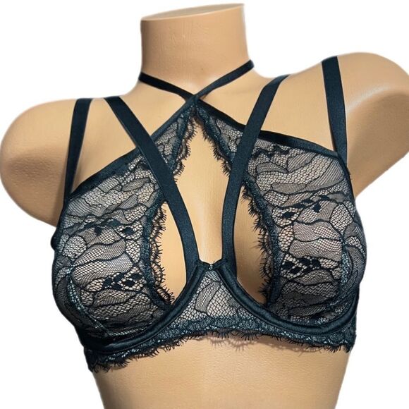 Victoria’s Secret Very Sexy Strappy Unlined Demi Black Lace Bra Black 34C - Picture 3 of 4